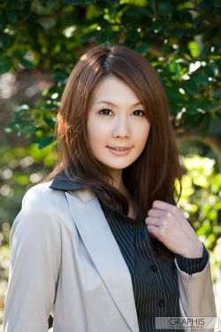 熟妇内射色情片